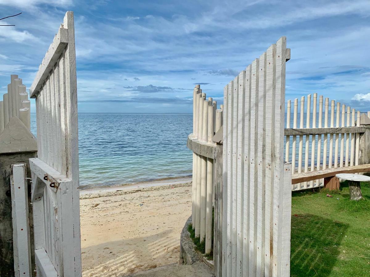 Suba Beach Nipa Huts Daanbantayan Exterior photo